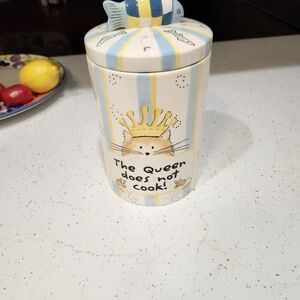 Kitty treat or cookie jar